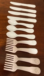 Fisher Price Vintage Weiß Silberbesteck Set 3 Löffel, 4 Gabeln, 4 Messer - Bild 1 von 7