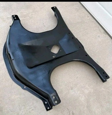 Subchasis trasero porta neumáticos de repuesto Mazda B3000 1998-2006 solo chasis original OEM Foto 1 de 4