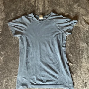 Athleta Girl Short Sleeve Shirt Size XL/14 Power Up Seamless Tee 14 XL - Picture 1 of 6