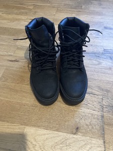 all black timbs womens