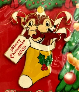 NUEVO SELLADO 2003 WDW CHIP AND DALE FELIZ NAVIDAD MIEMBRO DEL ELENCO EXCLUSIVO LE 2000 - Imagen 1 de 3