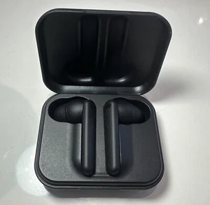 Urbanista Paris True Wireless Earphones 20H Playtime Wireless Charging Case and - Picture 1 of 6