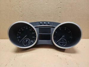06-08 MERCEDES BENZ GL450 ML350 ML550 OEM SPEEDOMETER GAUGE CLUSTER A1645409947 - Picture 1 of 16