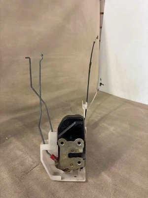 Chrysler Pacifica 2007 bloqueo eléctrico pestillo actuador conductor delantero Foto 1 de 4