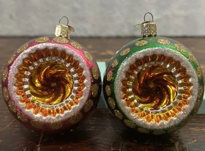 OWC Old World Christmas Glass Swirled Reflector Hot Pink and Green - Picture 1 of 8