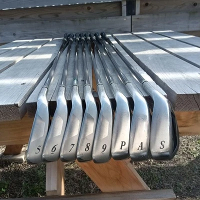 XXIO 7th Generation 2012 Irons #5-9,Pw,Aw,Sw(8Clubs)/MP700/Flex:Regular - Image 1 of 4
