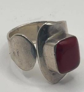 Anello Quadrato Argento Sterling Messico 925 Pietra Rossa Sud Ovest Dichiarazione Misura 9,5 -J29 - Foto 1 di 3