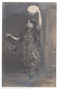 Disfraz de bailarina en Oriente Danza Oriental Chica Danza Arte RPPC Foto Postal ~ 1920 - Imagen 1 de 2