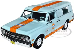 1968 CHEVROLET C-10 PICKUP W/CAMPER SHELL GULF OIL 1/24 DIECAST GREENLIGHT 85062 - Picture 1 of 6