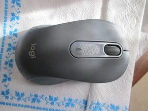 Logitech Signature M650 L Mouse Wireless Bluetooth per Mani Grandi Grigio Aziend - Foto 1 di 11