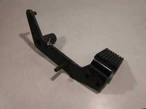 01600200 ARIENS GRAVELY DECK LIFT PEDAL - Picture 1 of 4