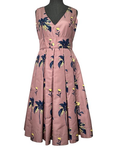 Abito smanicato PRADA in seta plissettato con stampa floreale taglia S