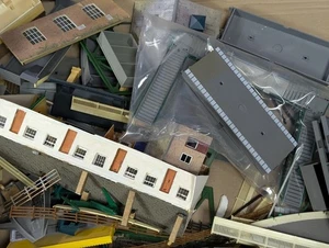 Job Lot Of OO Gauge Spares Lot 111 - Picture 1 of 5