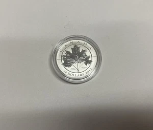2012 $10 Maple Leaf Forever - Pure Silver Coin - Bild 1 von 2