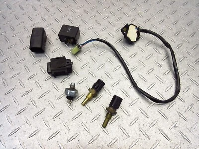 03-04 Suzuki SV650 SV650S SK3 2003 posición de engranaje temperatura del aire punta de aceite sensores Foto 1 de 4