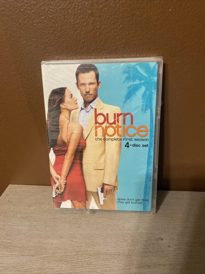 BURN NOTICE The Complete First Season 4-Disc Set BRAND NEW SEALED - Image 1 of 1