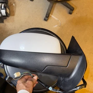 07-14 OEM Tahoe Sierra Silverado PASSENGER MIRROR WHITE,POWER,HEAT,TURN SIGNAL - Picture 1 of 12
