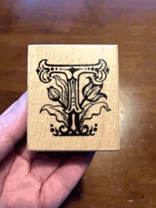 Rubber Stamp PSX F- 1119 BOTANICAL LETTER T Alphabet Monogram Initials Tulip - Picture 1 of 2