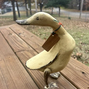 Vintage Rare Yellow Smith & Hawken Solid Hand Wood Carved Duck Name dod - Picture 1 of 16