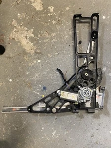 1987-1996 Corvette C4 Window Motor Regulator Assembly Passenger Right Side - Picture 1 of 5