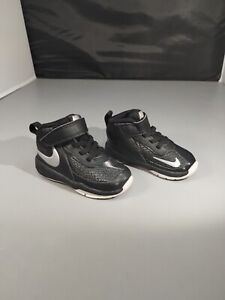 Nike Team Hustle D7 #748002-001 Infant Basketball Shoes US 5C VG+