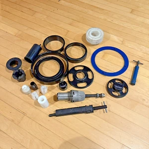 Assorted Transmission Seal Tools (OTC) Seal Driver-Installer-Lip Seal Protector - Picture 1 of 13