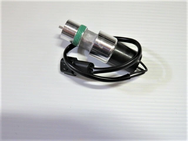 Sensor de velocidad de vehículo M/T genuino OEM Subaru 85082AC012 Legacy Impreza Forester Foto 1 de 1