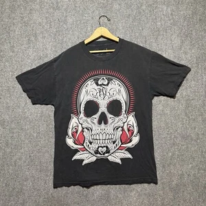 Camiseta para hombre Fatal Clothing calavera tatuaje arte gráficos talla L Y2K negra grunge - Imagen 1 de 6