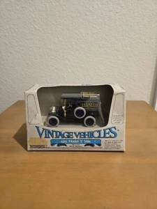 Ertl Oldtimer Fahrzeuge 1913 Modell T Van Maßstab 1:43 NEU - Bild 1 von 4