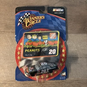 1:64 Diecast NASCAR 2002 Tony Stewart Pontiac Peanuts Halloween Snoopy - Picture 1 of 4