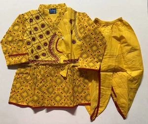 Navratri Niños Niños GUJARATI INDIA AMARILLO 3 piezas Angrakha Kurta Kediya Set 18-24 MT - Imagen 1 de 9