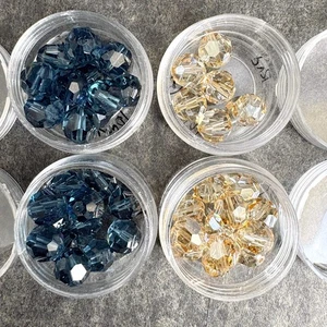 42 10mm Runde Kristall Perlen - vermutlich Swarovski - 2 Farben Destash Konvolut - Bild 1 von 6