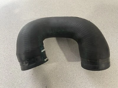 2006-2010 BMW X3 3.0Si E83LCI ~ шланг термостата ~ 11537521049 - Изображение 1 из 3