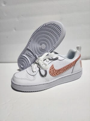 Nike Unisex Zapatos TenisCourt Borough Parte Superior Baja 845104 101 Blanco 7 Hombres 8.5 Mujeres Foto 1 de 4