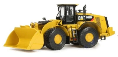 1:50 Norscot 982M Wheeled Loader bulldozer Construction Machine Diecast Model - Image 1 of 4