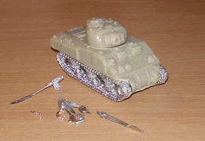 Britannia 20mm (1/72) Sherman Mk 1 75mm Late Production - Picture 1 of 1