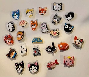 26 PIEZAS GATO GATITO FELINO AMANTE DE MASCOTAS ZAPATOS DIJES DECORACIONES PARA ZUECOS SANDALIAS NUEVO - Imagen 1 de 3