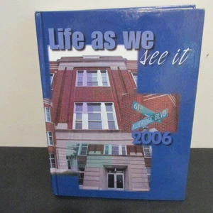 2006 RAYTOWN HIGH SCHOOL YEARBOOK.  RAMIZZOU.  Raytown, MO.  64133. - Picture 1 of 3