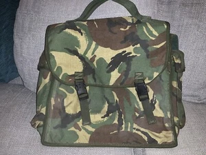Army Green Camouflage Camo Field Pack Style Messenger Shoulder Bag. Waterproof - Picture 1 of 14