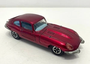 Dinky 131 E-Type Jaguar 2+2 in Metallic Red w Speedwheels HTF Late Issue in VGC - Picture 1 of 5