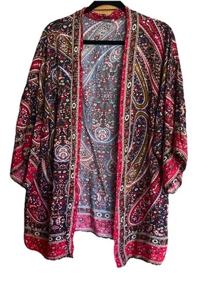 Earthbound Trading Co. Medallón Floral Kimono Boho Festival Talla L Foto 1 de 4