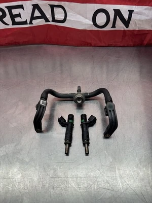 Used OEM Victory 09-17 Fuel Rail 2520881 08-17 Injectors 2520536 Vegas Cross Etc - Image 1 of 4