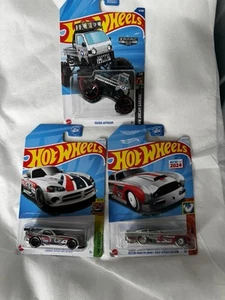Hot Wheels Lot Of 3 Mazda Autozam Zamac, Viper, ASTON MARTIN - Picture 1 of 7