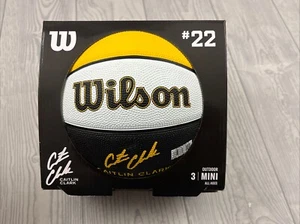 Wilson CAITLIN CLARK WNBA Baloncesto Homenaje Talla 3 Mini Pelota Fiebre Iowa Hy-Vee - Imagen 1 de 6