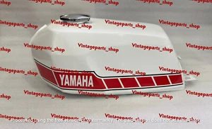Fit For Yamaha RD250 RD400 White Painted Steel Fuel Petrol Tank 1976-1977 Model - Foto 1 di 10