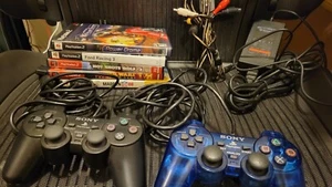*Unvollkommen Lesen* PlayStation 2 PS2 Slim Konsole mit Kabeln, 2 Controller 5 Spiele - Bild 1 von 21