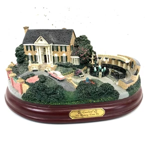 Elvis Presley Graceland Hawthorne Village Scuplture His Memory Lives On Working - Picture 1 of 12
