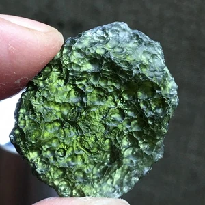 Moldavite Genuine Raw Moldavite Crystal from Czech Republic -25.75Ct - Picture 1 of 8