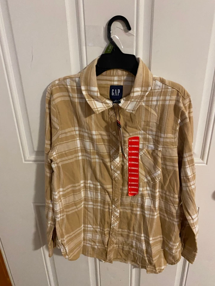 Gap Women's Soft Cotton Relaxed Fit Button Up Flannel Shirt Xsmall Plaid