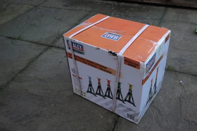 1 set / box Sealey AS30 Orange HD Axle Stands Pair 6 Tonne (3 tonne each stand) - Image 1 of 2